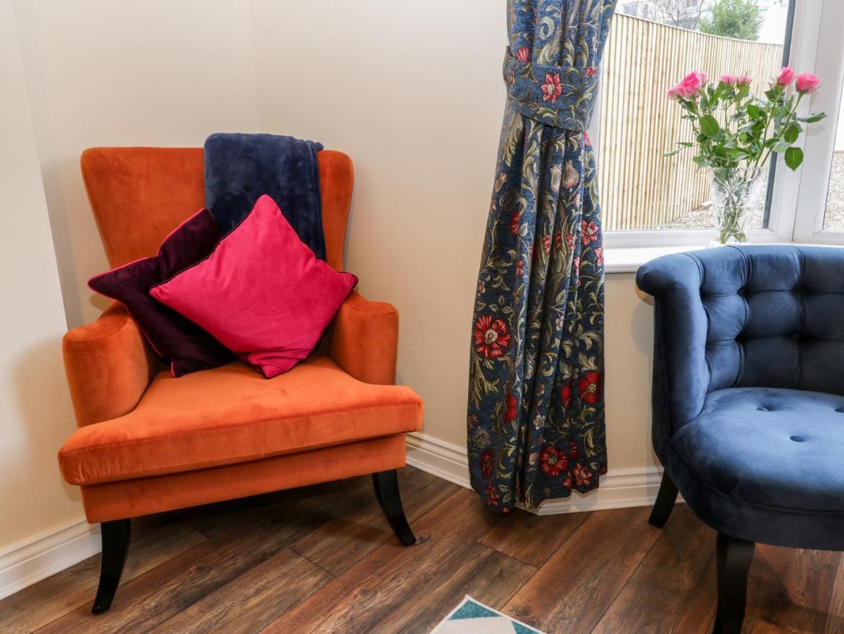 Harbour Hideaway Villa Whitby Ngoại thất bức ảnh