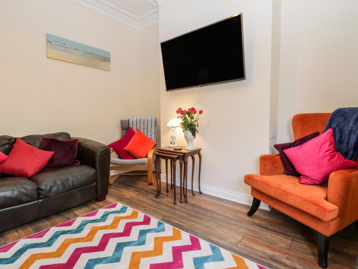 Harbour Hideaway Villa Whitby Ngoại thất bức ảnh