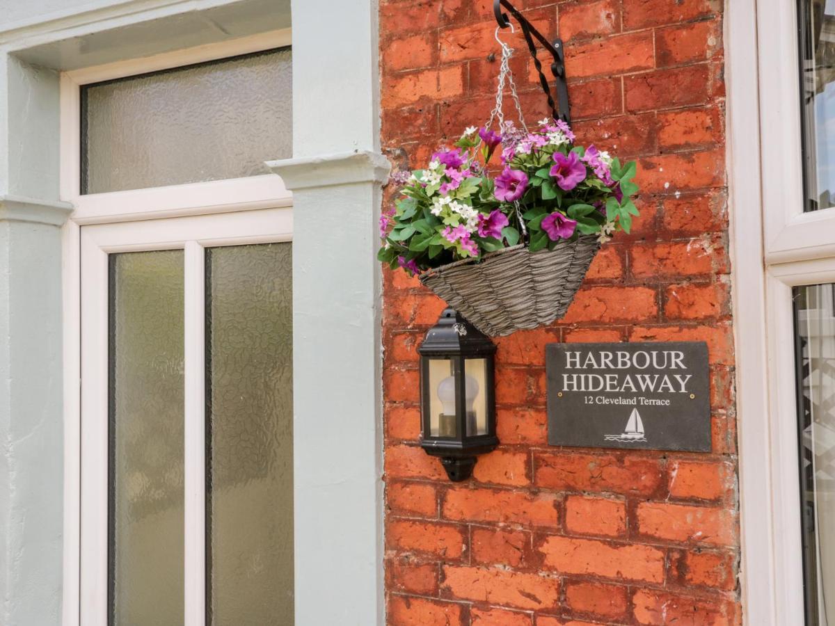 Harbour Hideaway Villa Whitby Ngoại thất bức ảnh