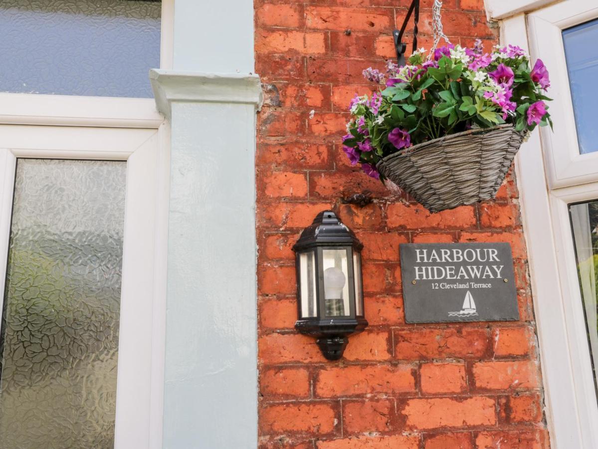 Harbour Hideaway Villa Whitby Ngoại thất bức ảnh